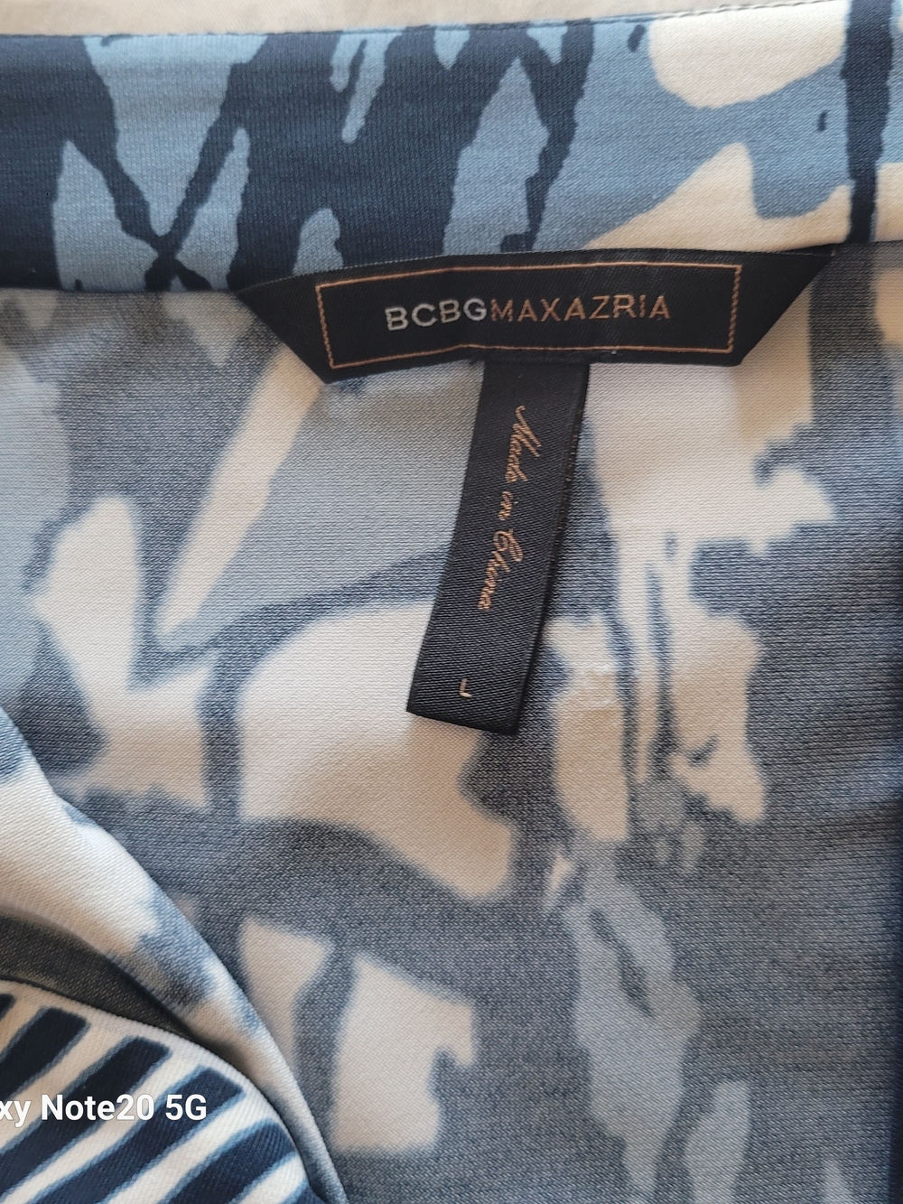 BCBGMAXAZRIA Blue & White Printed Blouse